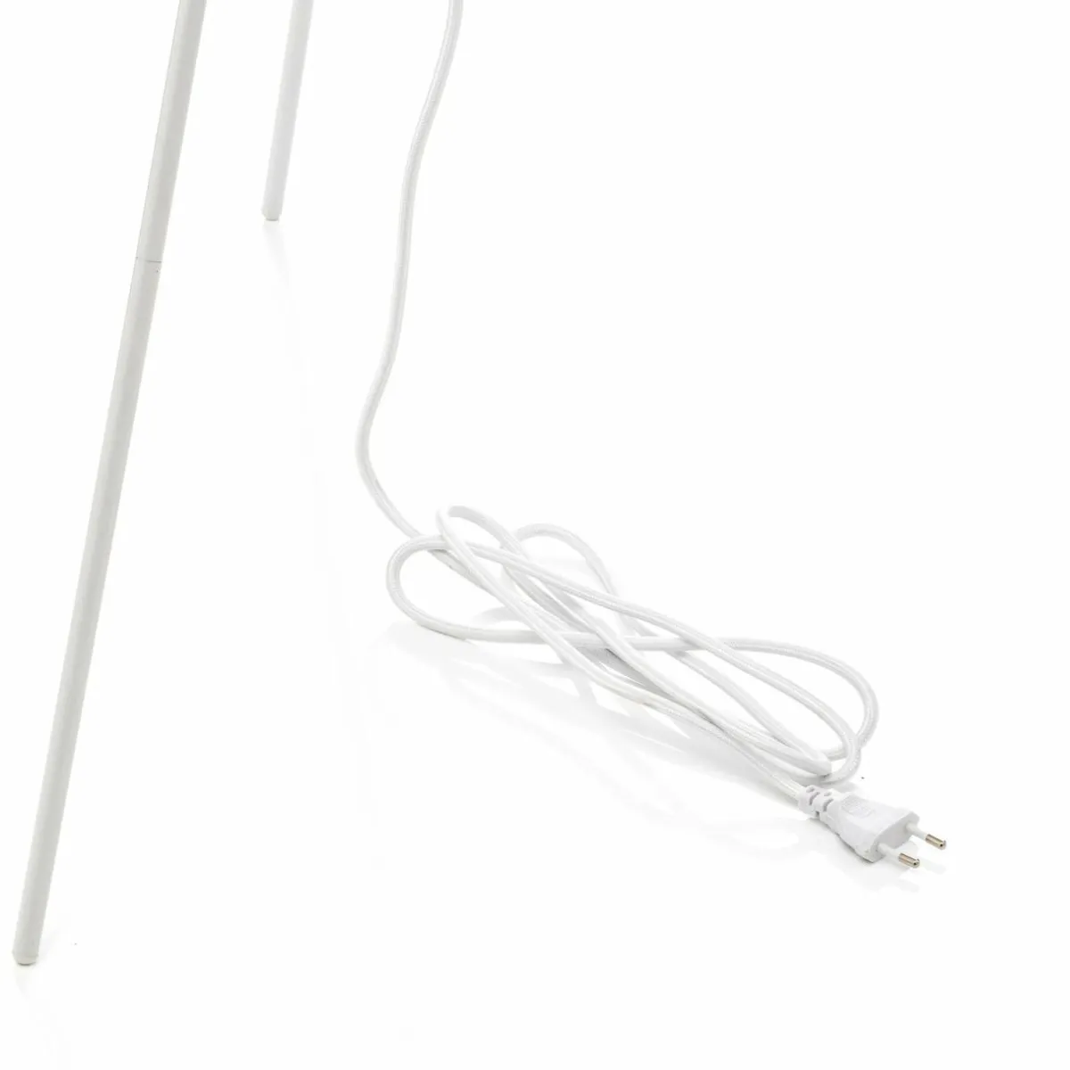 umage_eos_medium_lampadaire_rose_trpied_blanc_6.webp New UMAGE Eos medium lampadaire rose trépied blanc